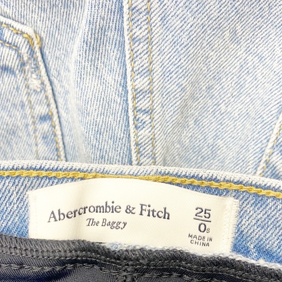 Abercrombie & Fitch Women's The Baggy Maternity Jeans sz 25 Light Blue - Picture 12 of 12